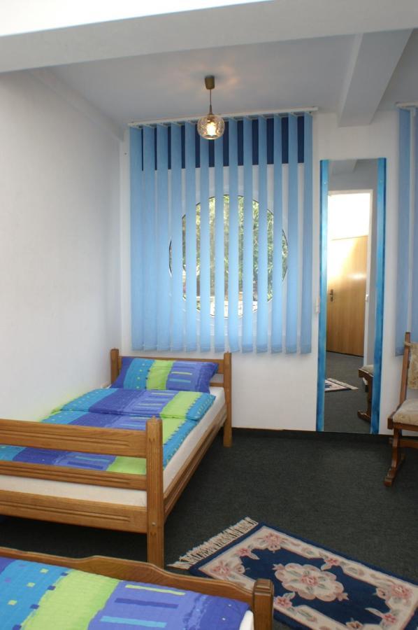 Apartments By The Sea Mandre, Pag - 4098 Dış mekan fotoğraf